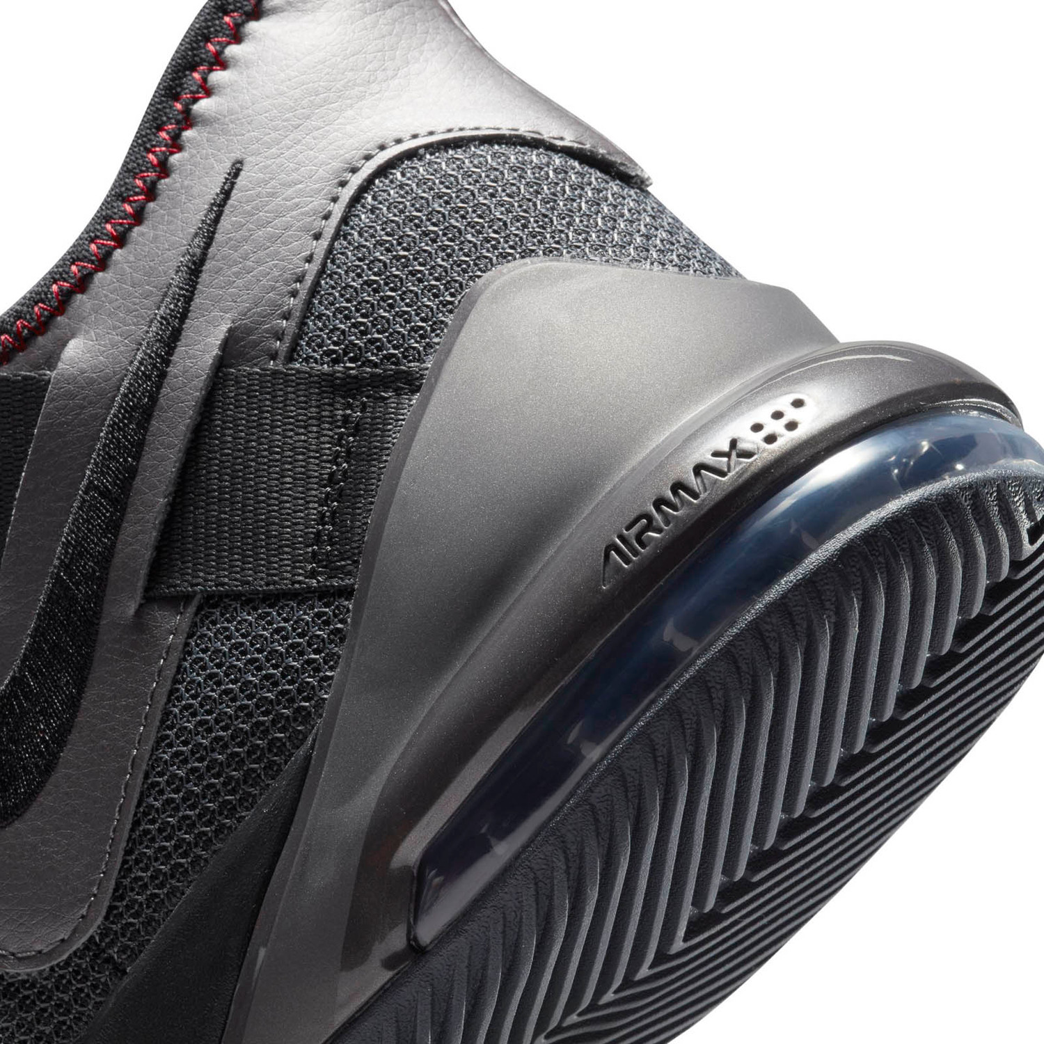 Nike air max accelerate 2 deals