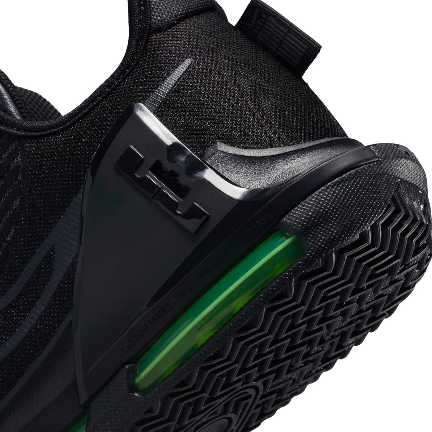 Lebron 18 carbon deals