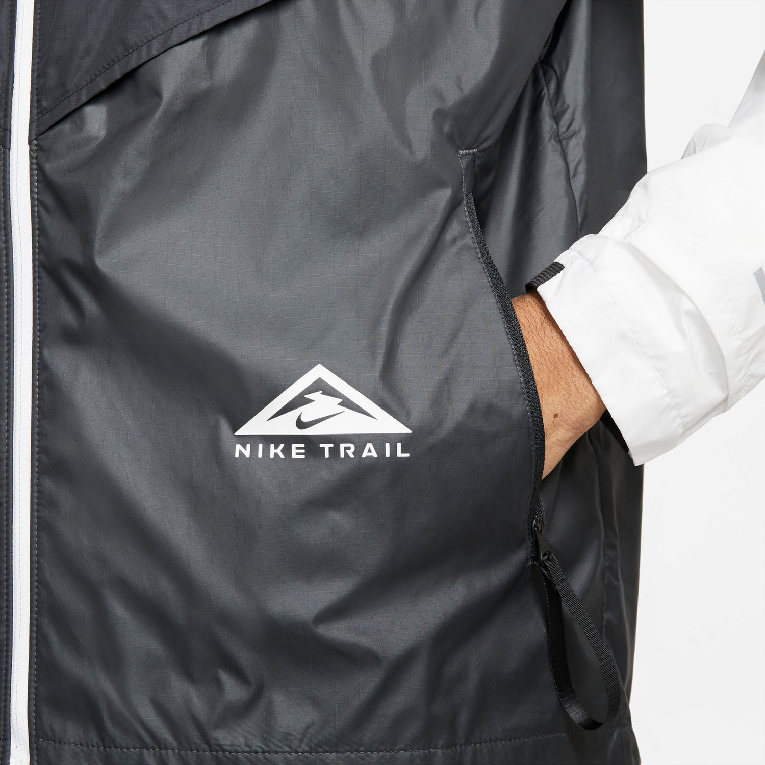 Nike Windrunner Trail tejao Jacket