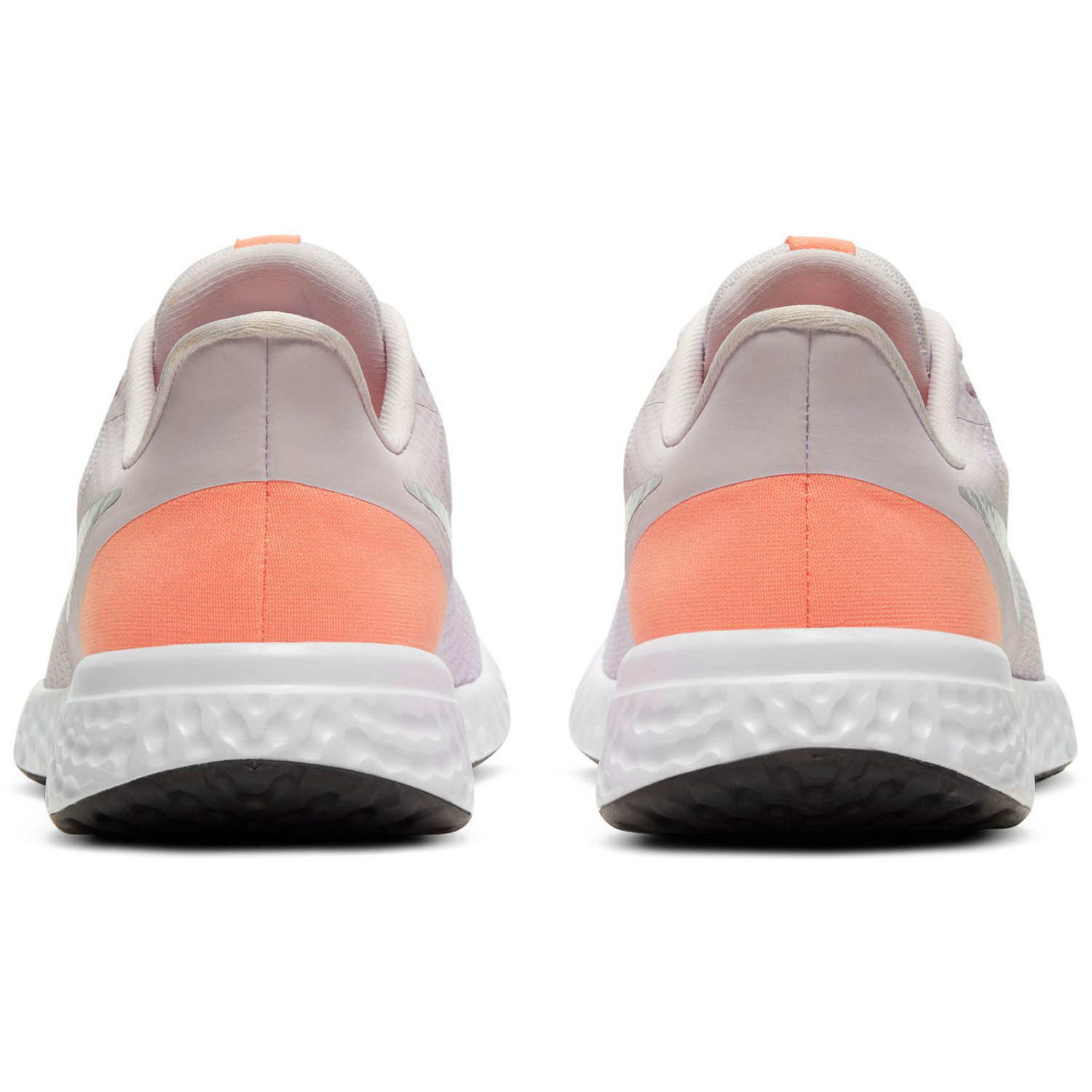 nike revolution 5 support