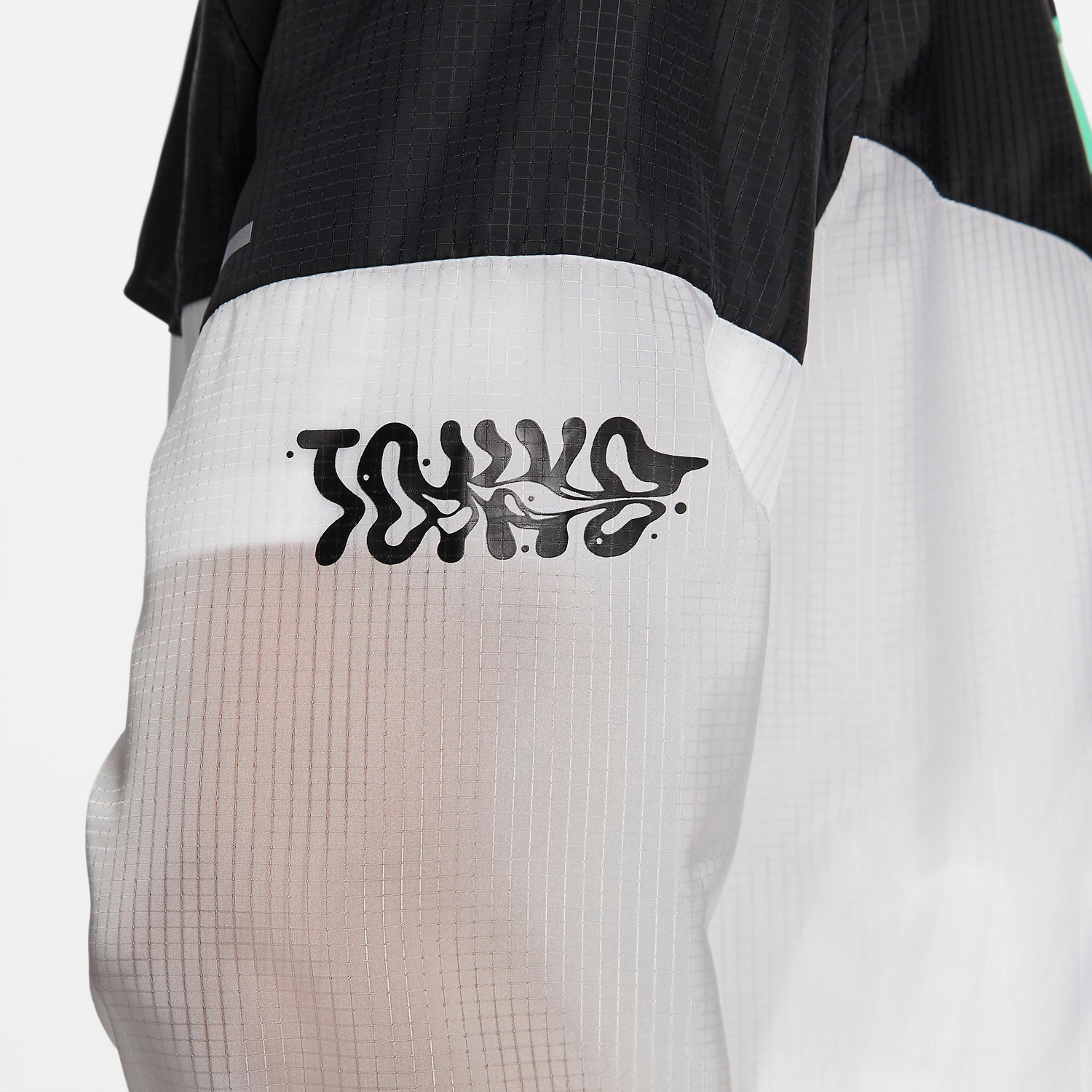 Nike Tokyo Windrunner Jacke Herren - RunningDirect.de