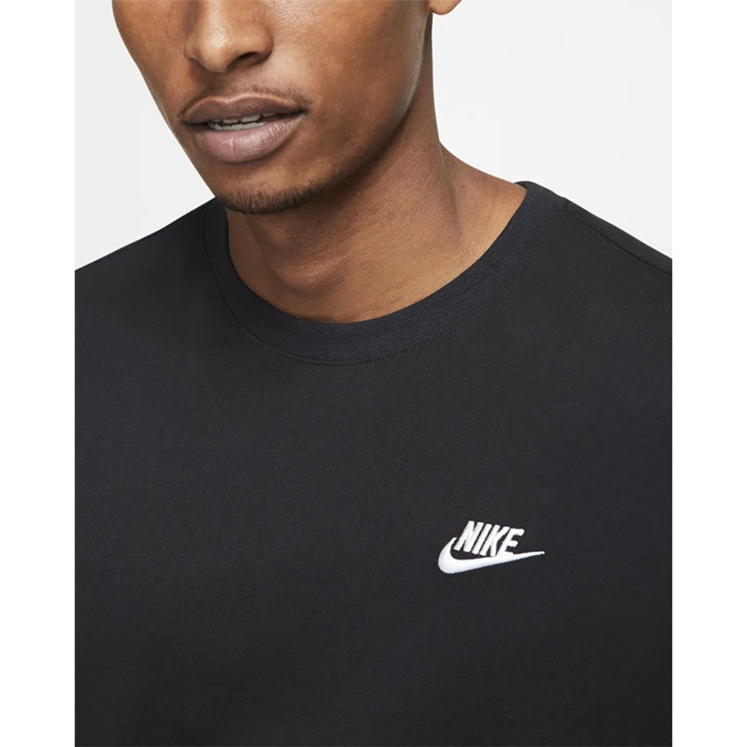 Nike Sportswear Club Tee » TennisDirect.nl