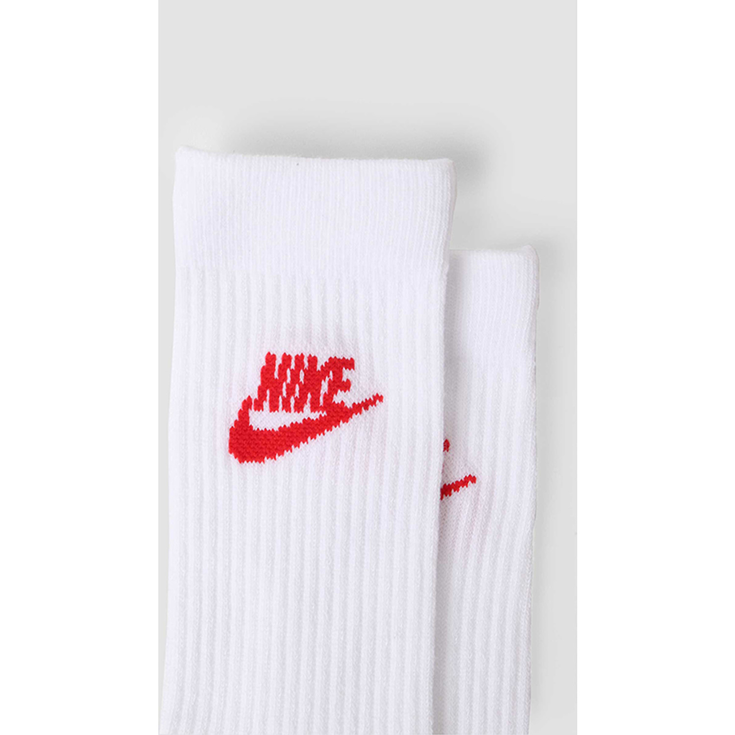 nike evry essential 3 pack socks in white