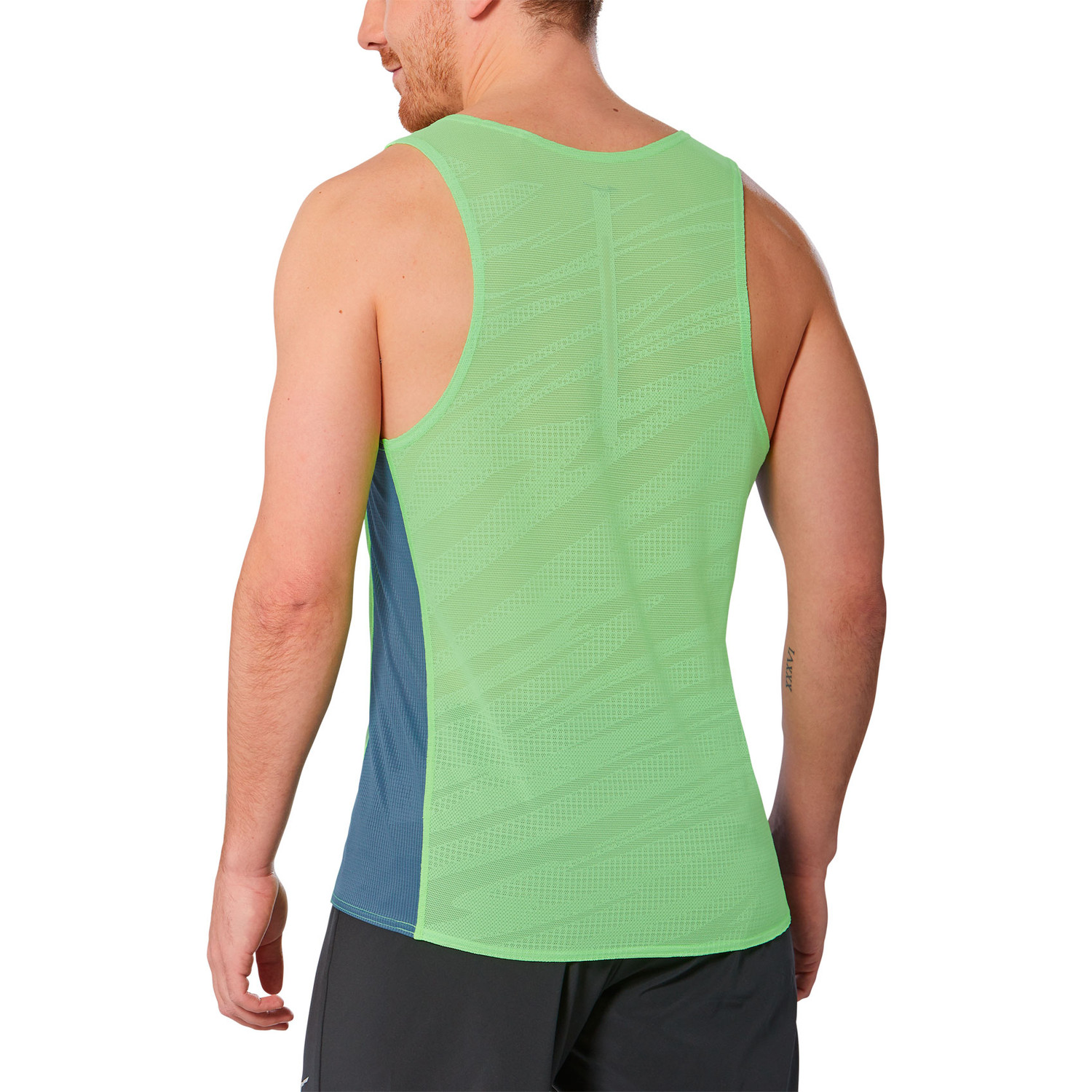 Mizuno aero singlet new arrivals