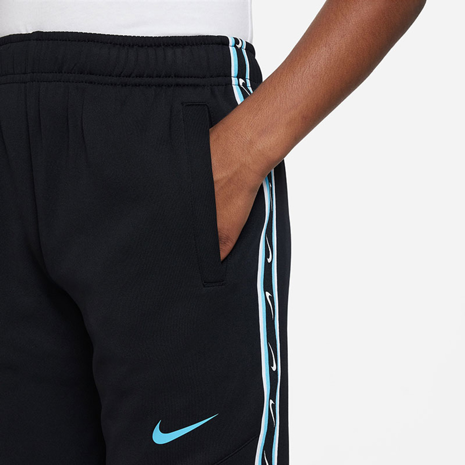 Nike Sportswear Repeat Jogger Pant Kids TennisDirect