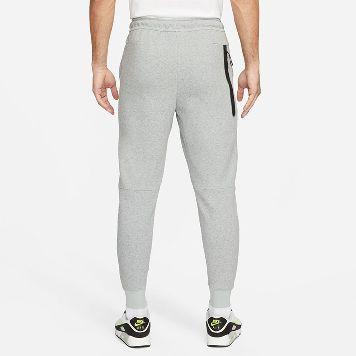Nike chelsea tech fleece pants best sale