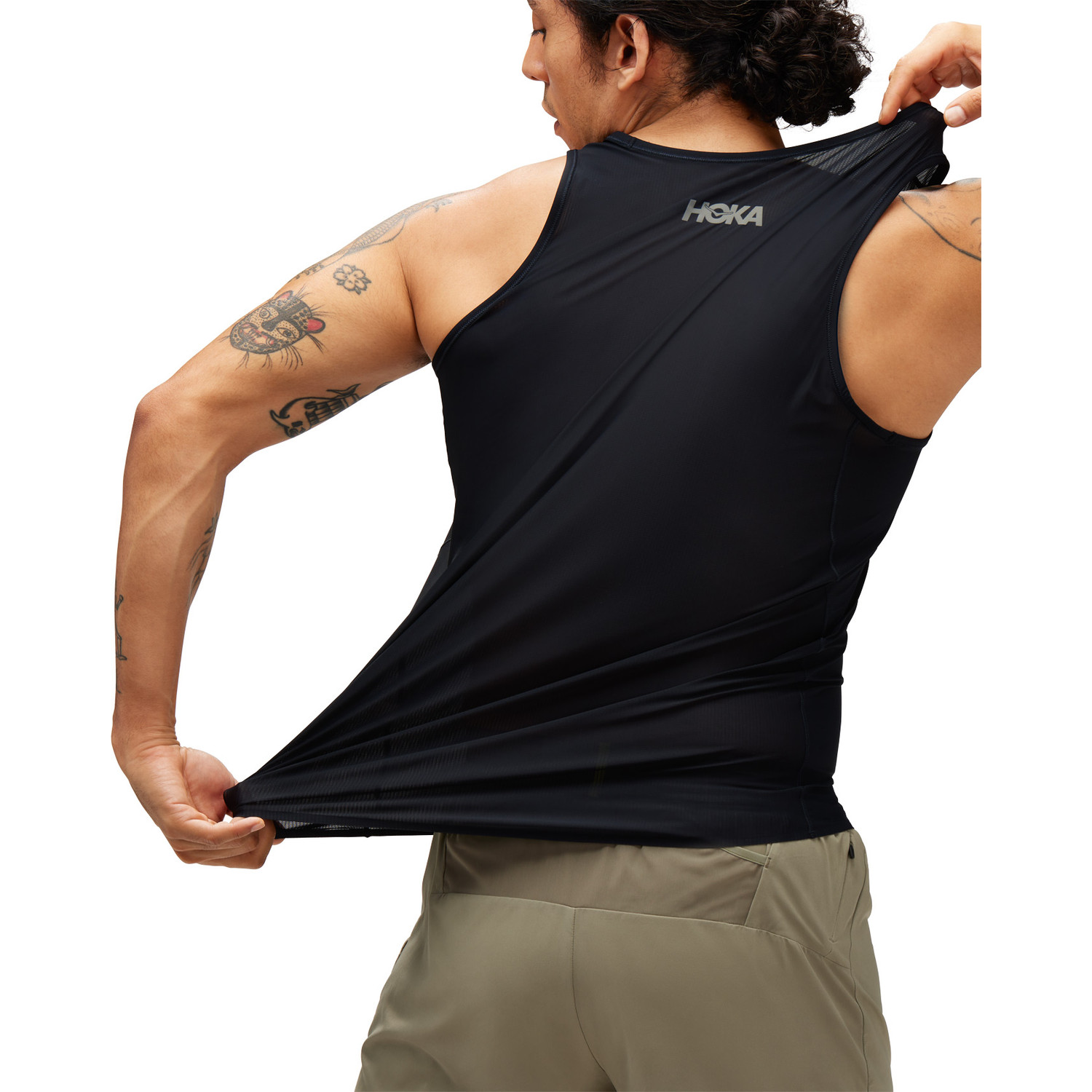 HOKA Performance Run Singlet Men - PassaSports.com