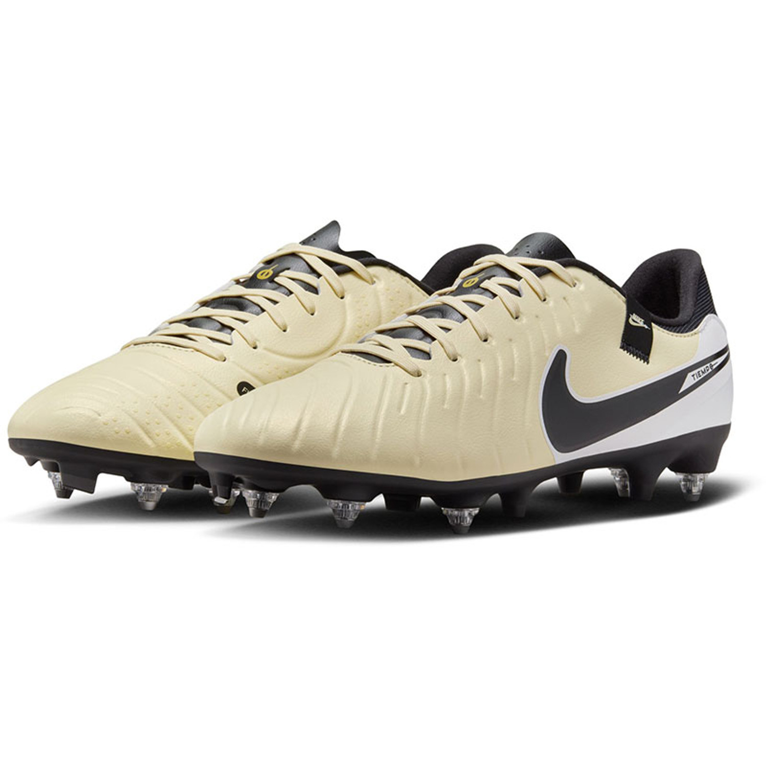 Nike tiempo beige store