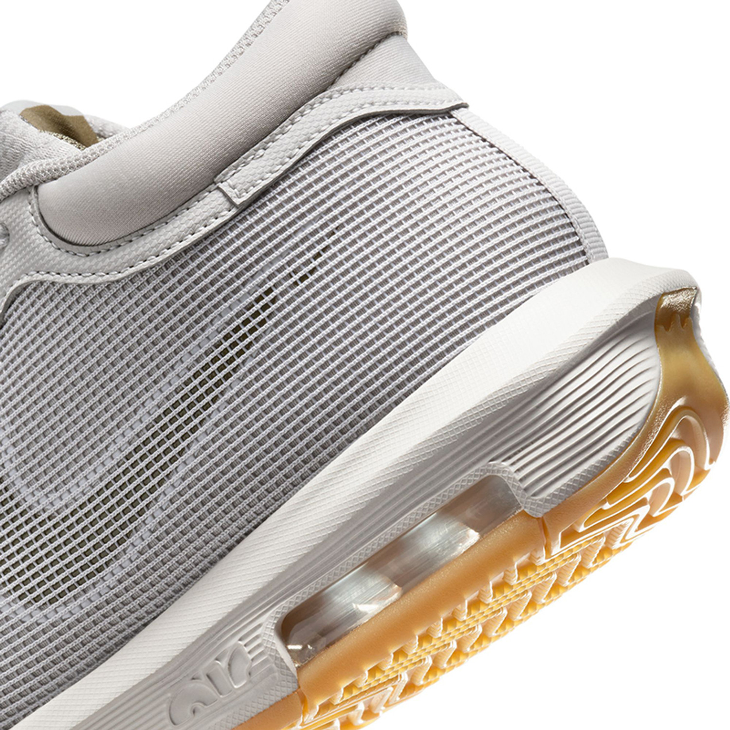 Nike LeBron Witness VIII - Handballshop.com