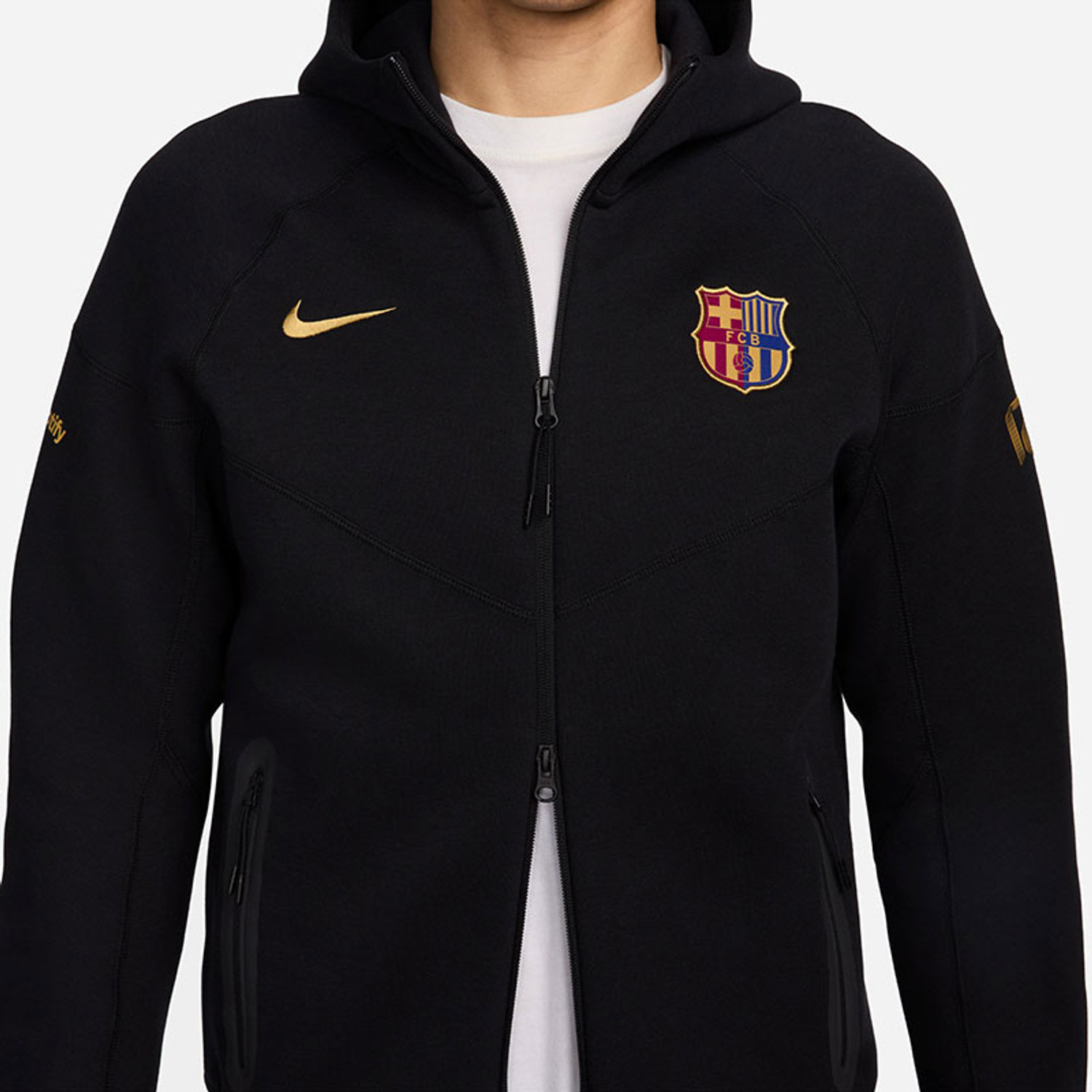 Nike FC Barcelona Tech Fleece Full-Zip Hoody - PassaSports.com