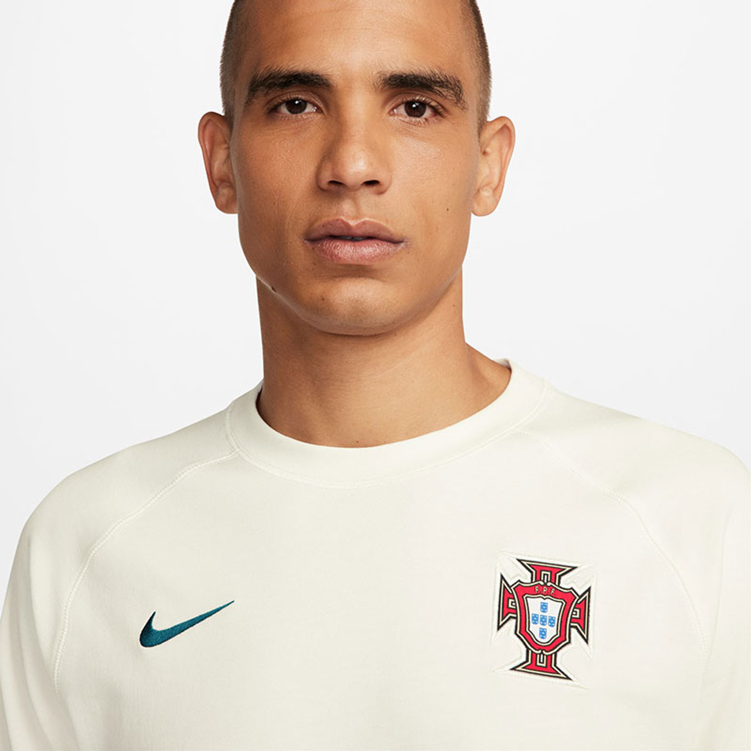 Nike Portugal Travel Top 2024/2026 - PassaSports.com