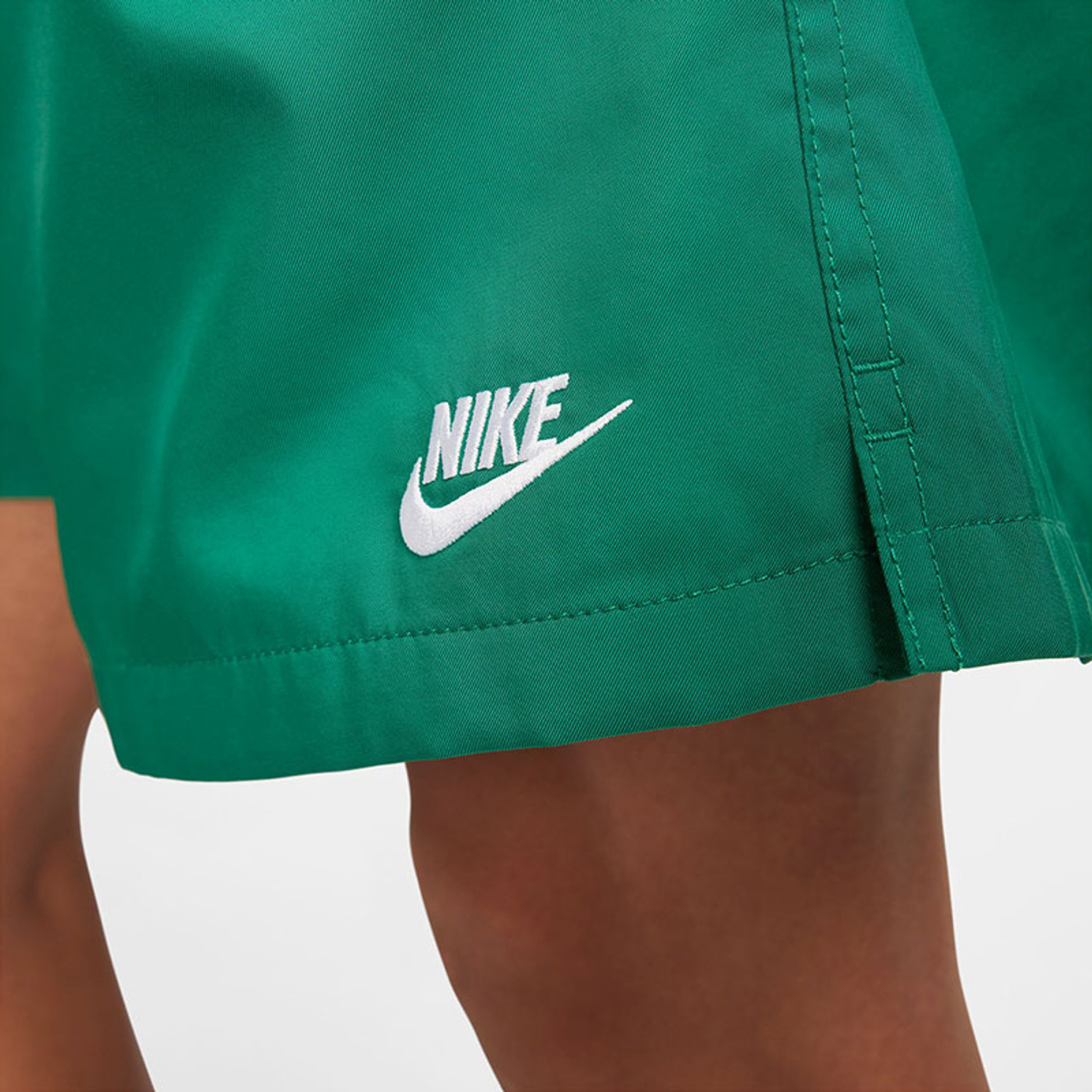 Nike Sportswear Woven Flow Short Sportshop