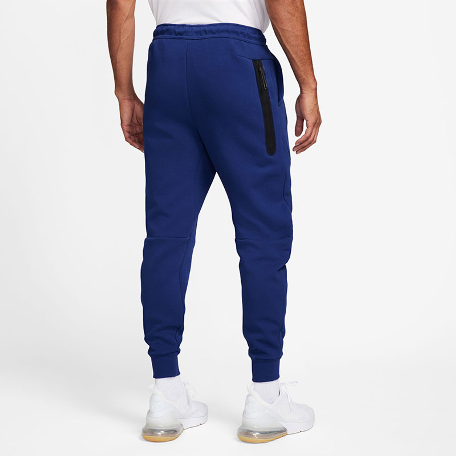 Nike tech fleece pants 2025