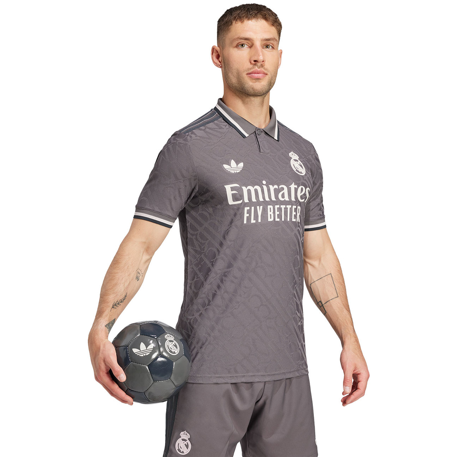  Real Madrid XL グレー シャツ adidas Real Madrid Authentic Third Shirt 2024/2025 - PassaSports.com