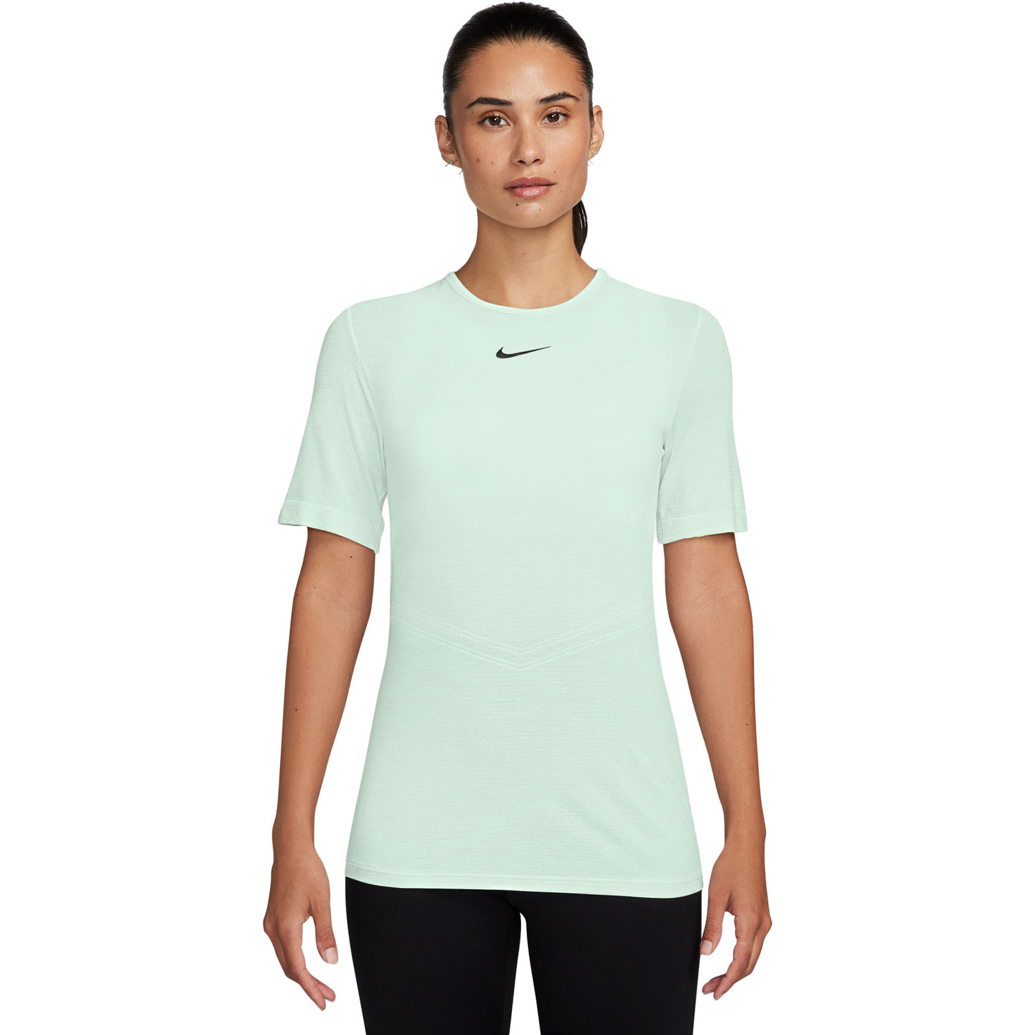womens green nike shirt