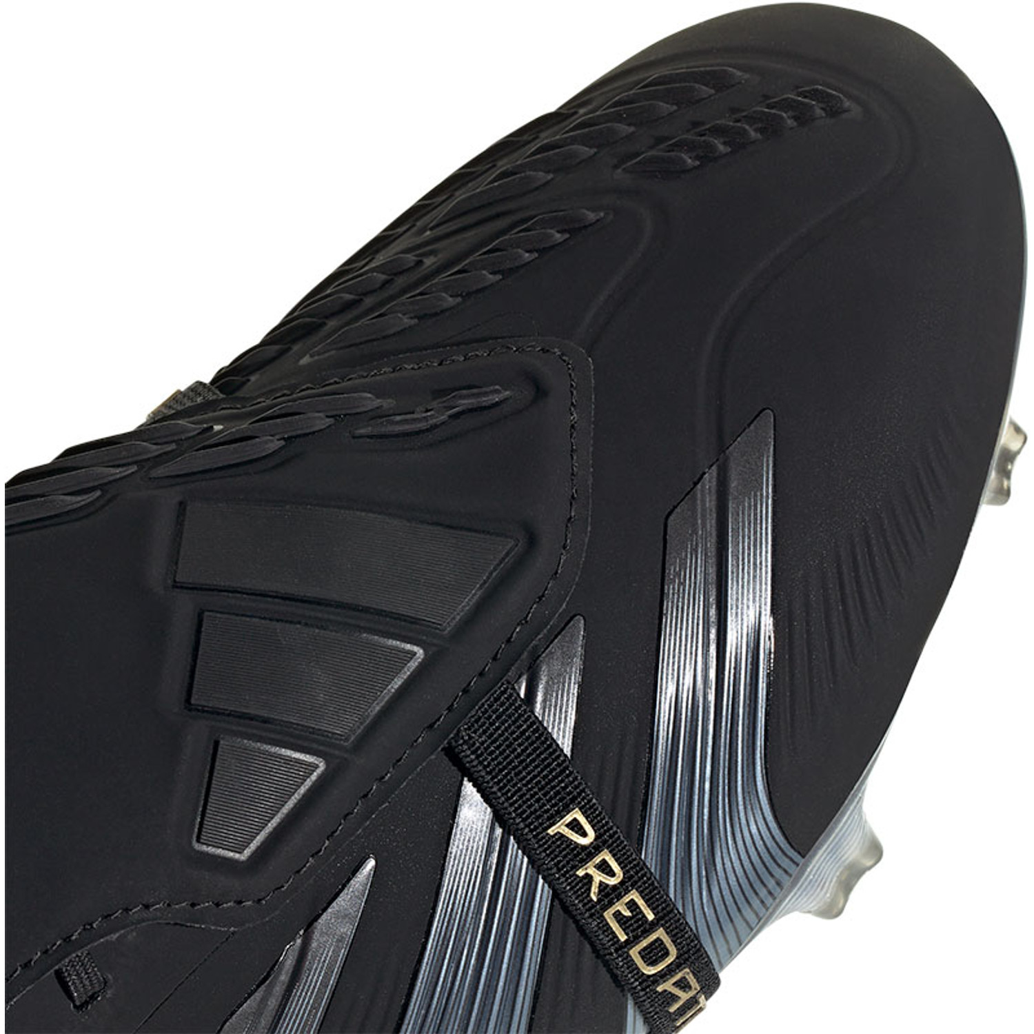 Adidas x nere store