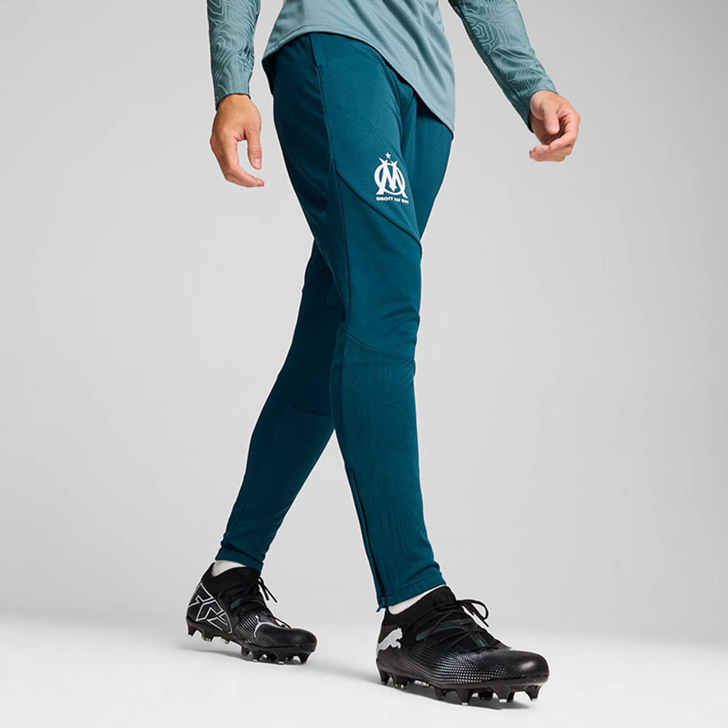 Puma trainingspak sale hot sale