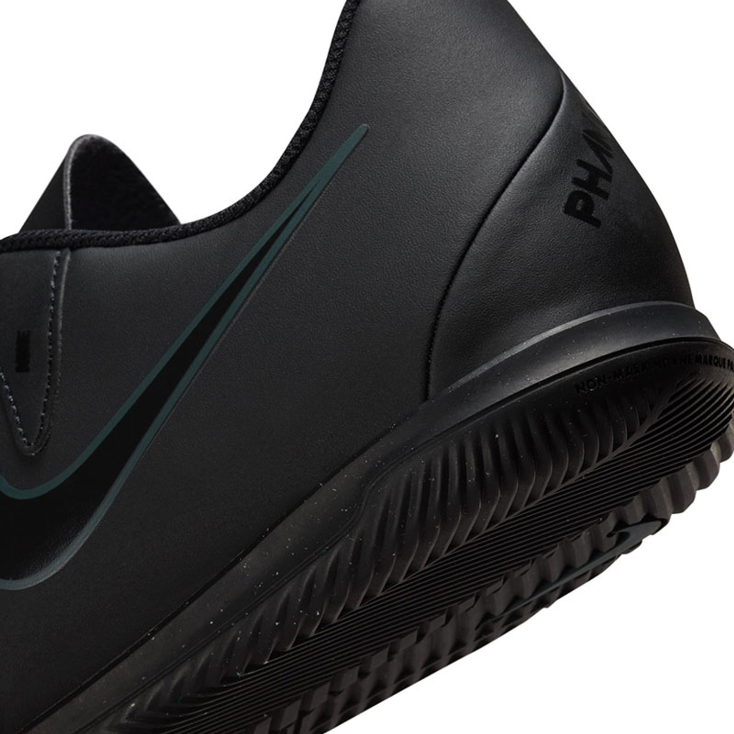 Nike Phantom GX II Club Indoor - PassaSports.com