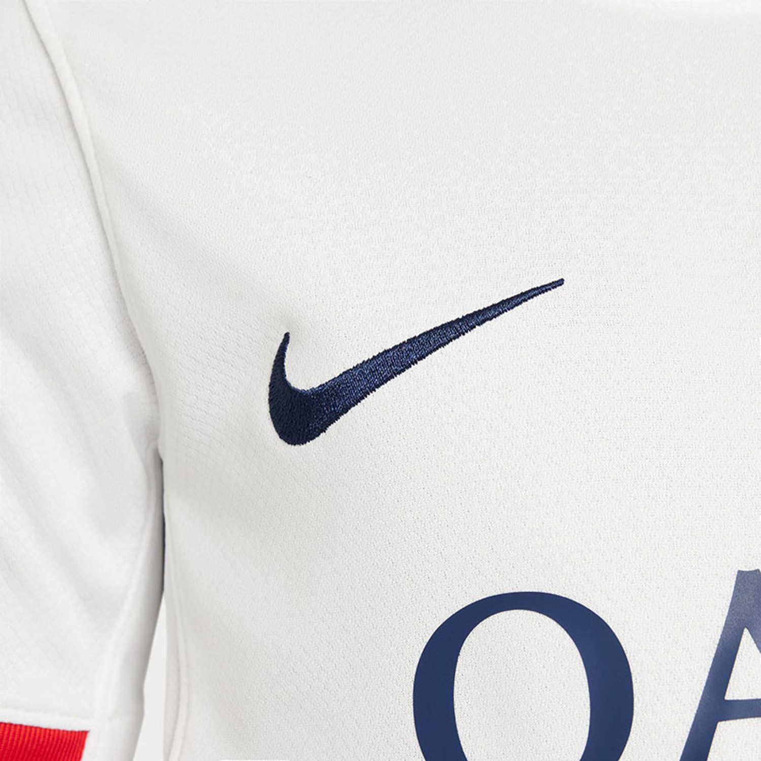 Le maillot du PSG avec l'étoile s'arrache comme des petits pains