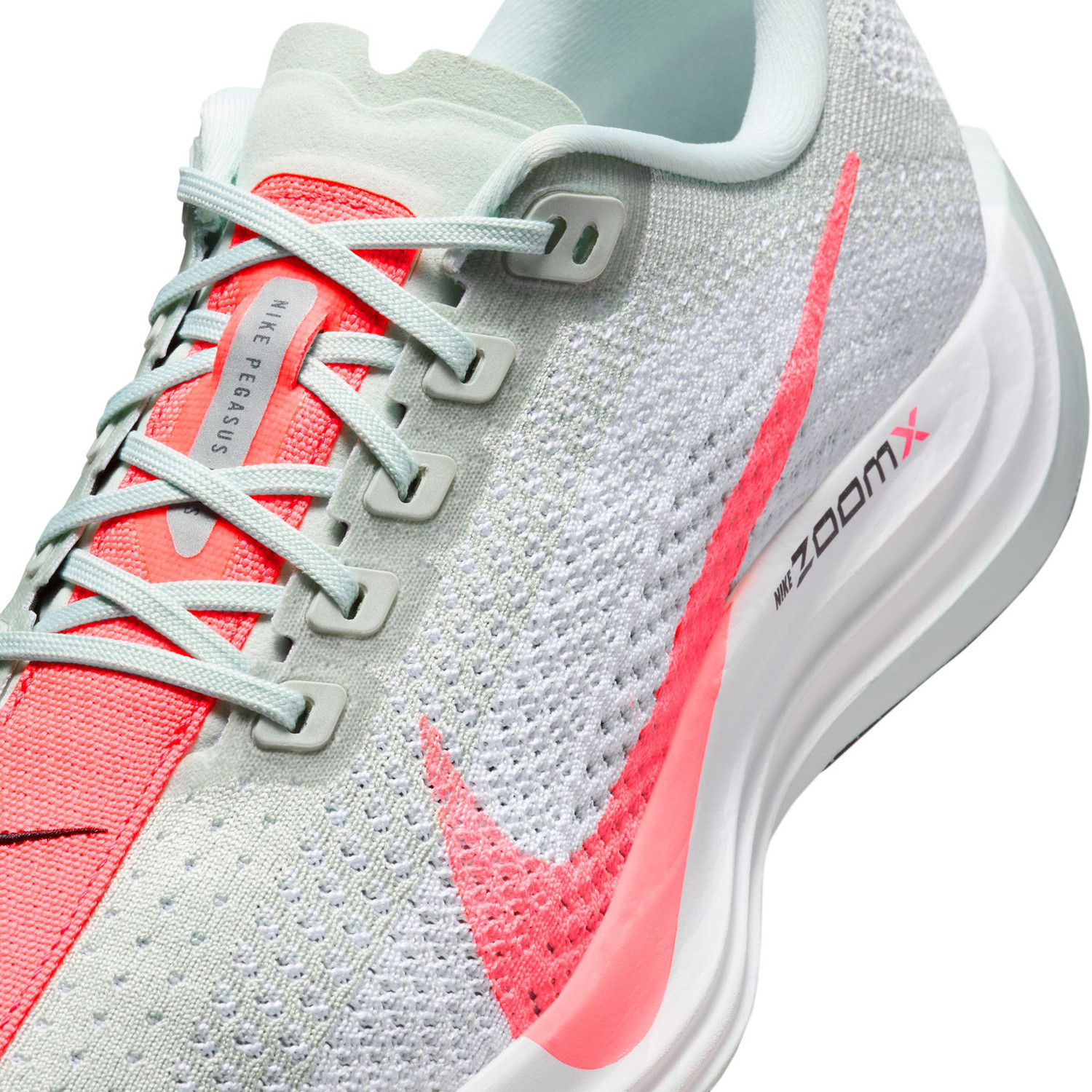 nike air zoom plus trainers