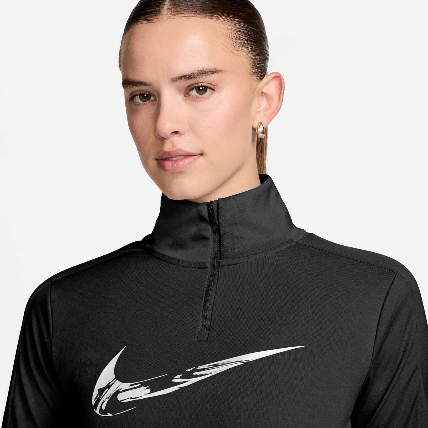 nike women's swoosh half zip top