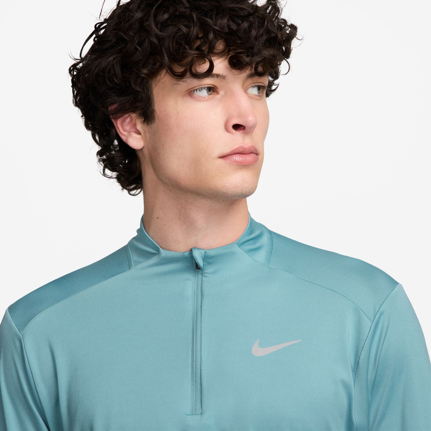 Nike Dri-FIT Element Longsleeve Men - PassaSports.com