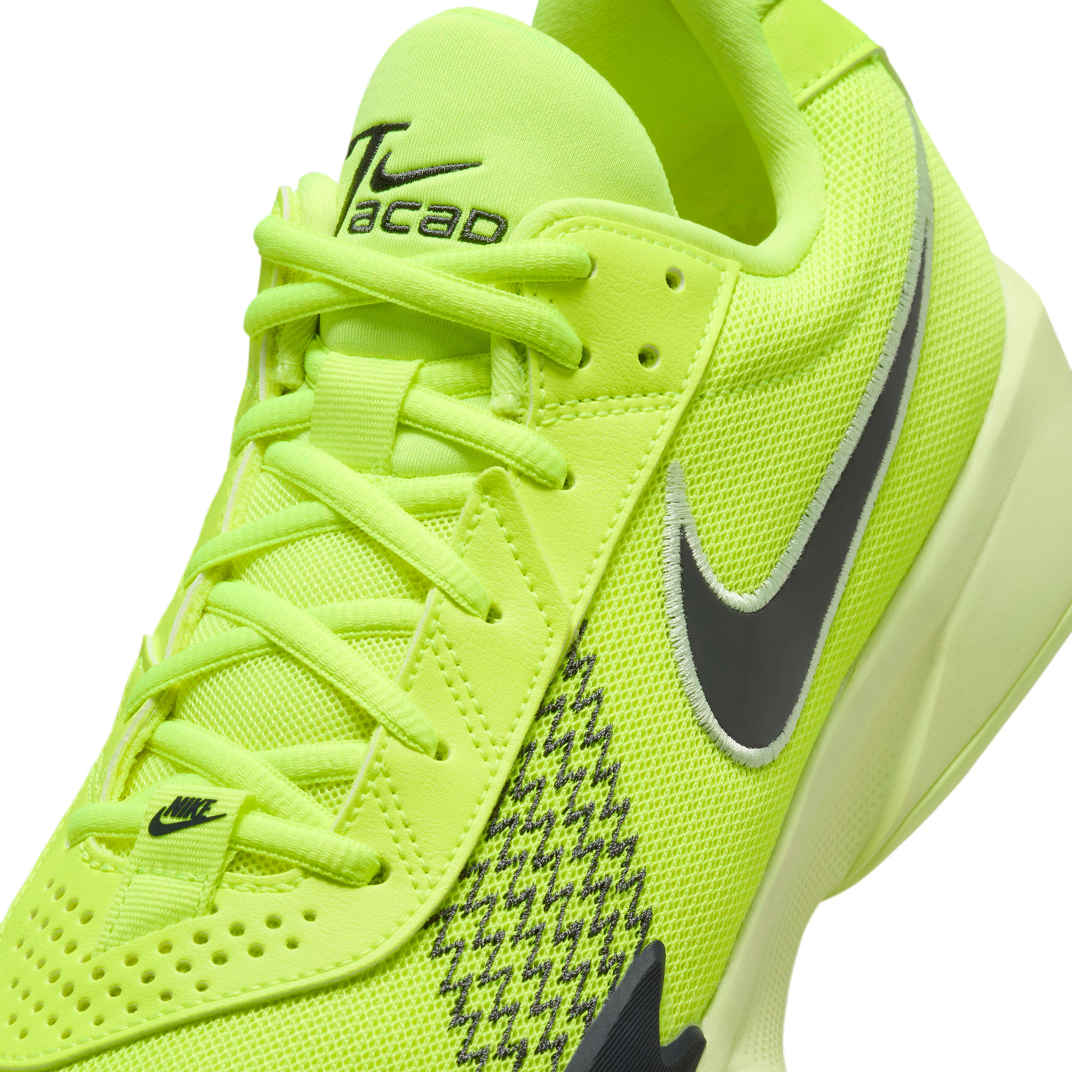 Nike neon tennis shoes online