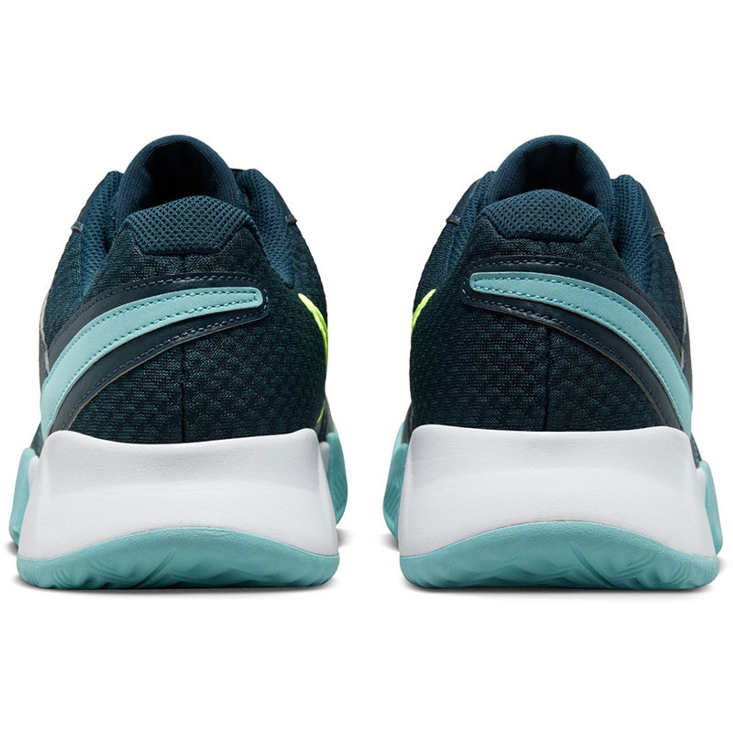 Nike Court Lite 4 Clay Junior » TennisDirect.com