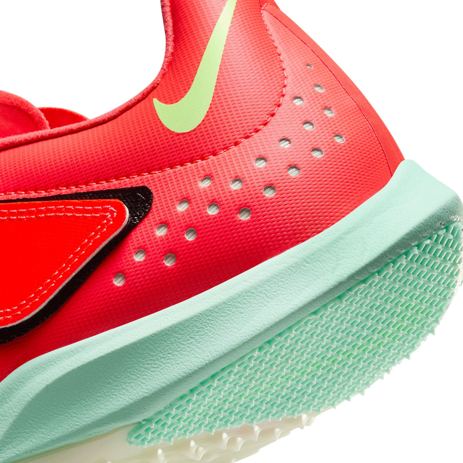 Nike LJ Elite - PassaSports.com