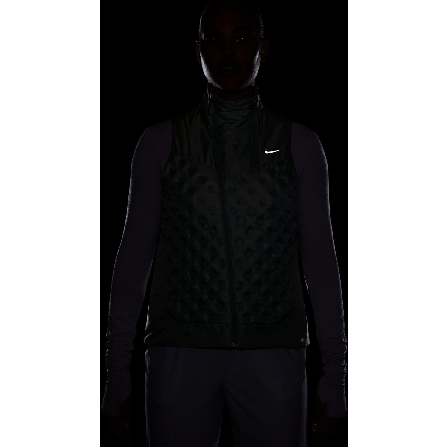 Nike Therma-FIT Aeroloft Vest Women - PassaSports.com