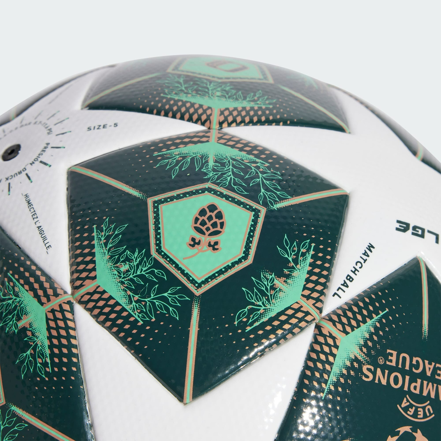 adidas UEFA Champions League Ball サイズ5 adidas UEFA Champions League Club Football Size 5 2025-2026