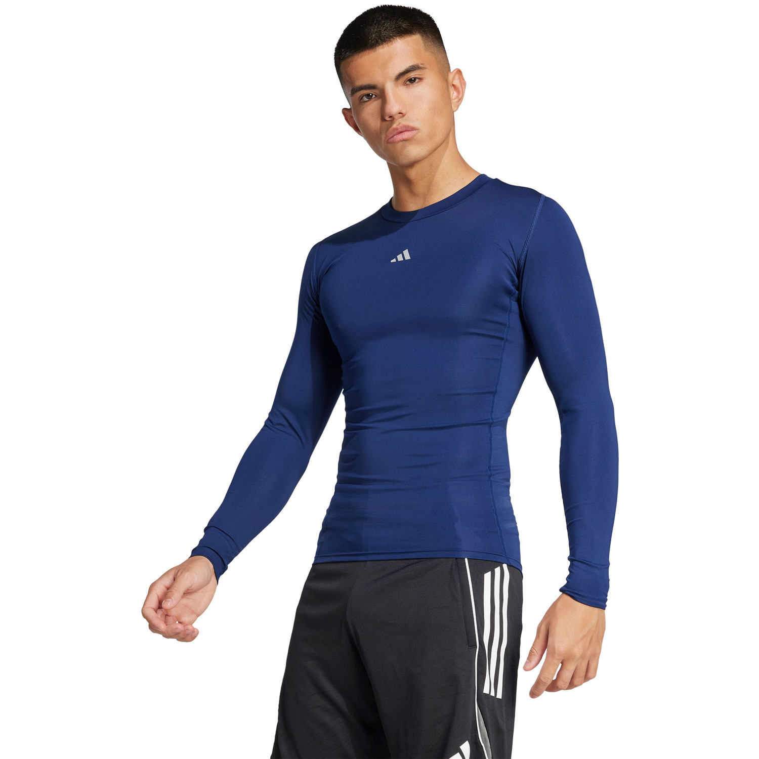 adidas Tech Fit - PassaSports.com