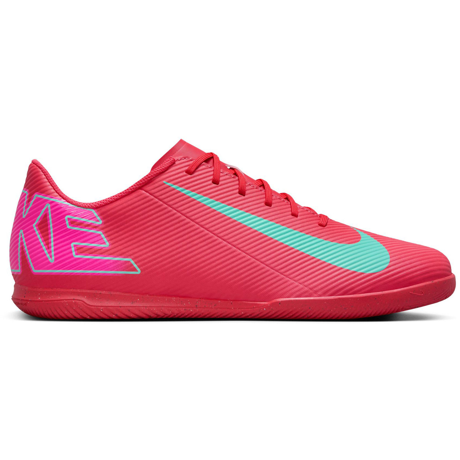 nike zoom vapor club
