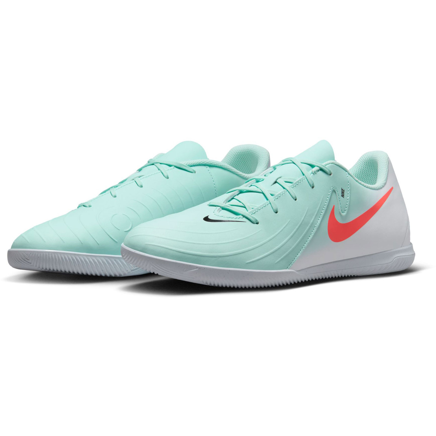 Nike Phantom GX II Club Indoor Bij