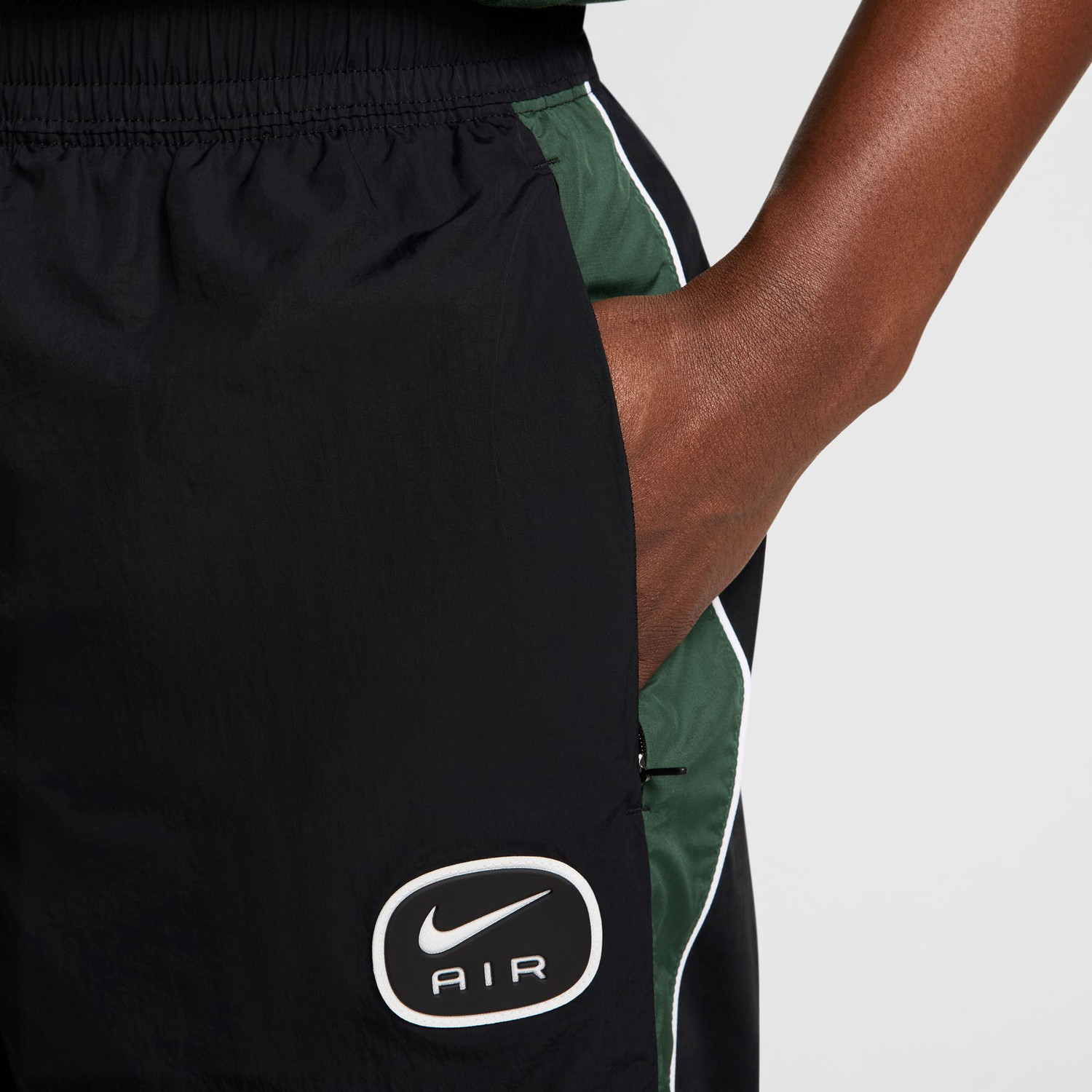 Nike Sportswear Woven Air Pant » TennisDirect.be