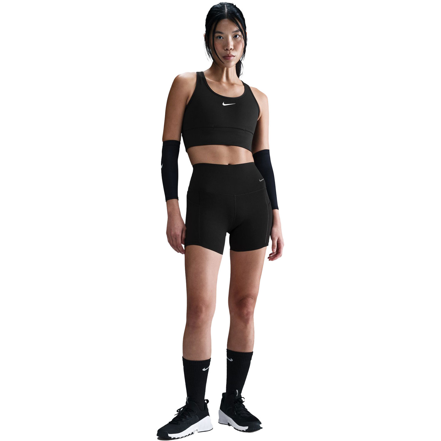 nike 6 pocket sports bra