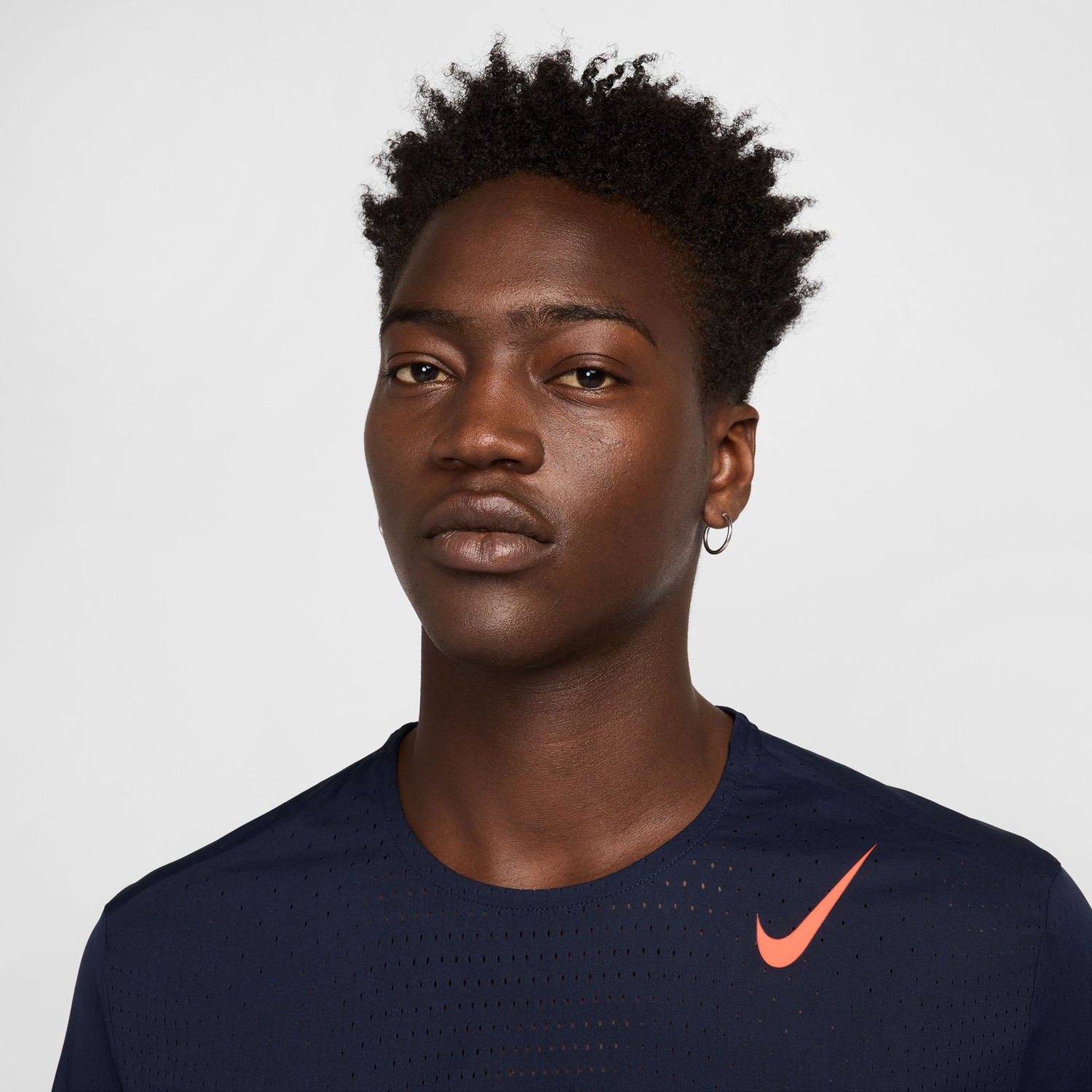 Nike Dri-FIT adv AeroSwift T-Shirt Men - PassaSports.com