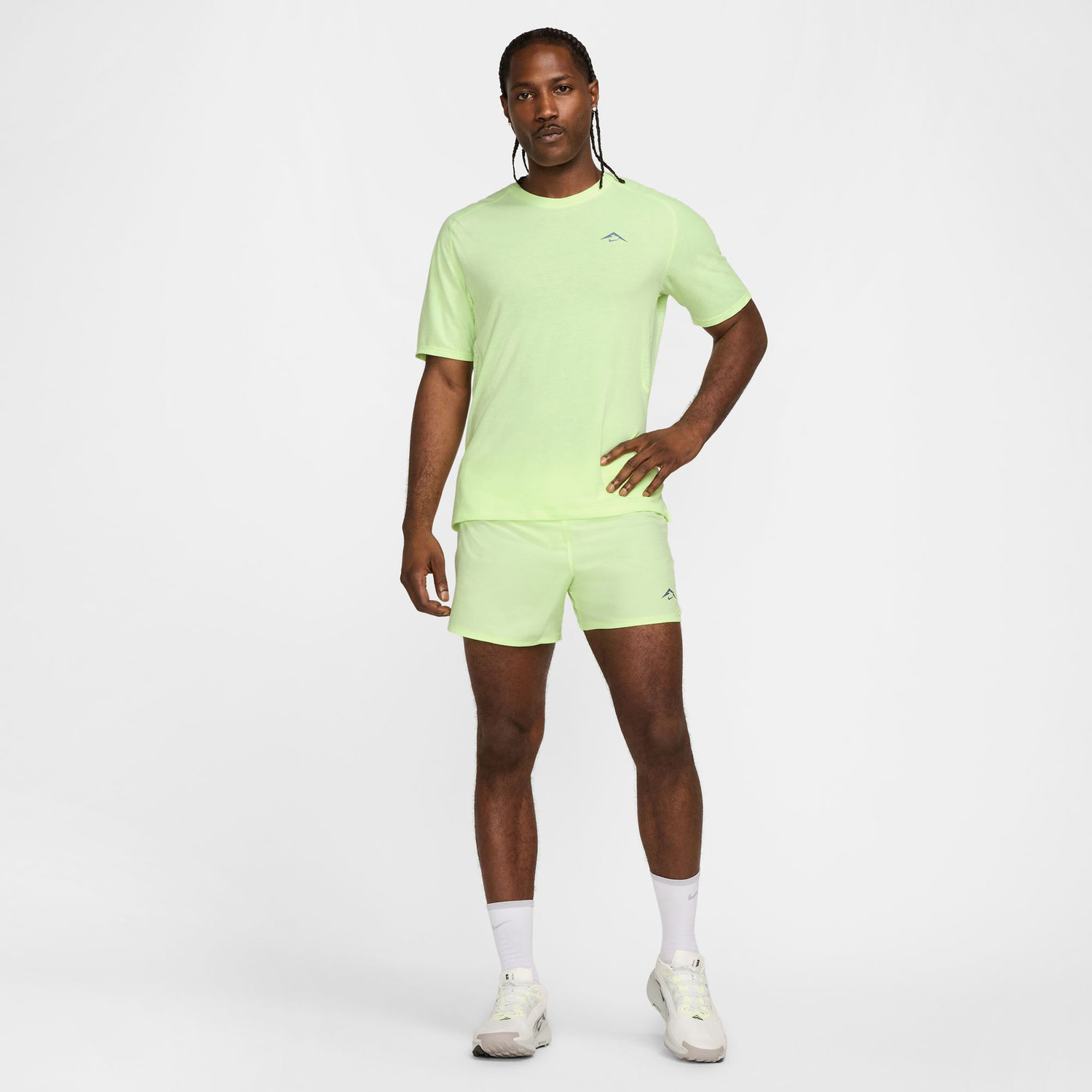 Nike Dri-FIT adv Solar Chase T-Shirt Men - PassaSports.com Nike Dri-FIT adv Solar Chase T-Shirt Men - PassaSports.com