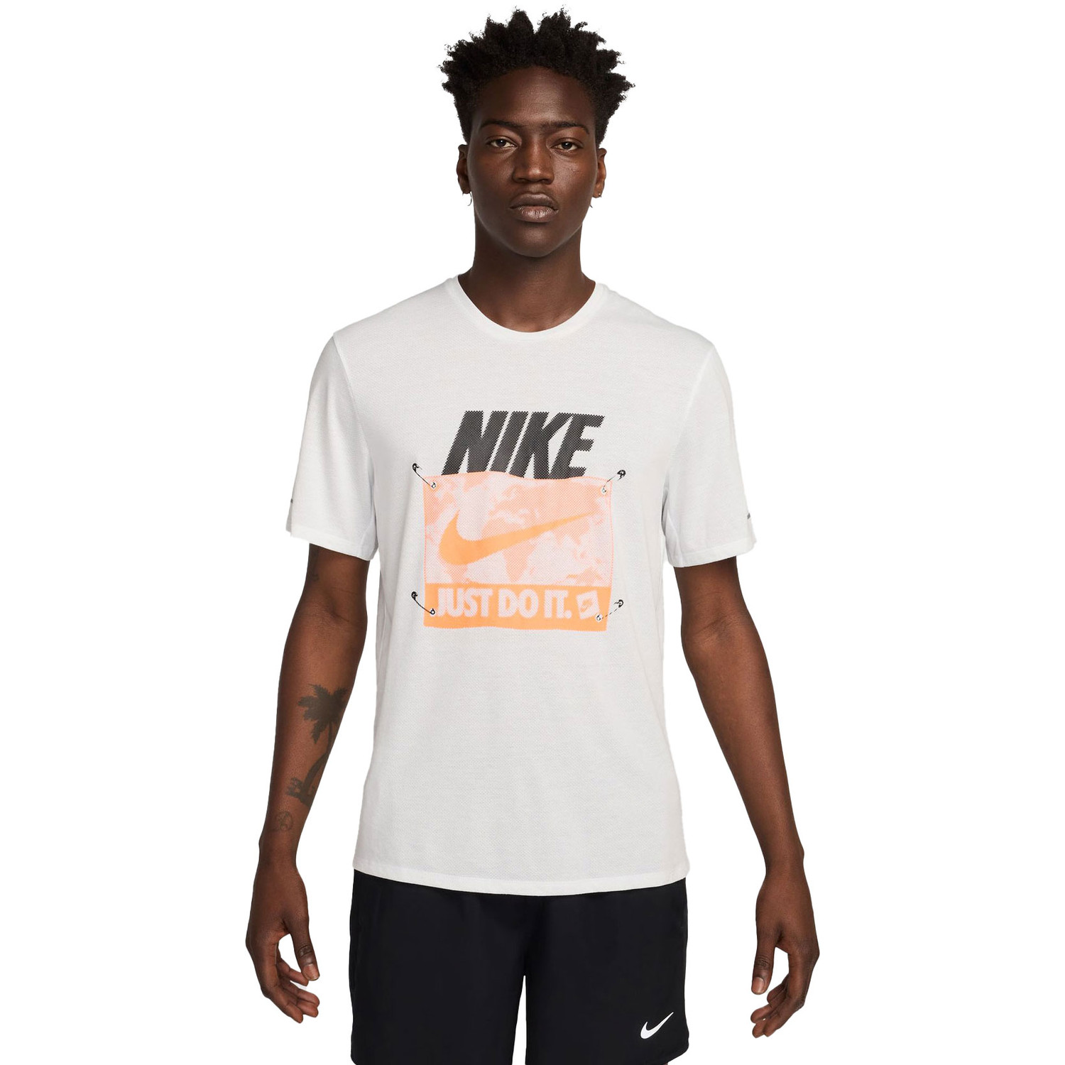 ★Nike★ Dry Fit Men's Running T-Shirt FJ2363-121 Nike Dri-FIT Men's Trail Running T-Shirt. Nike.com