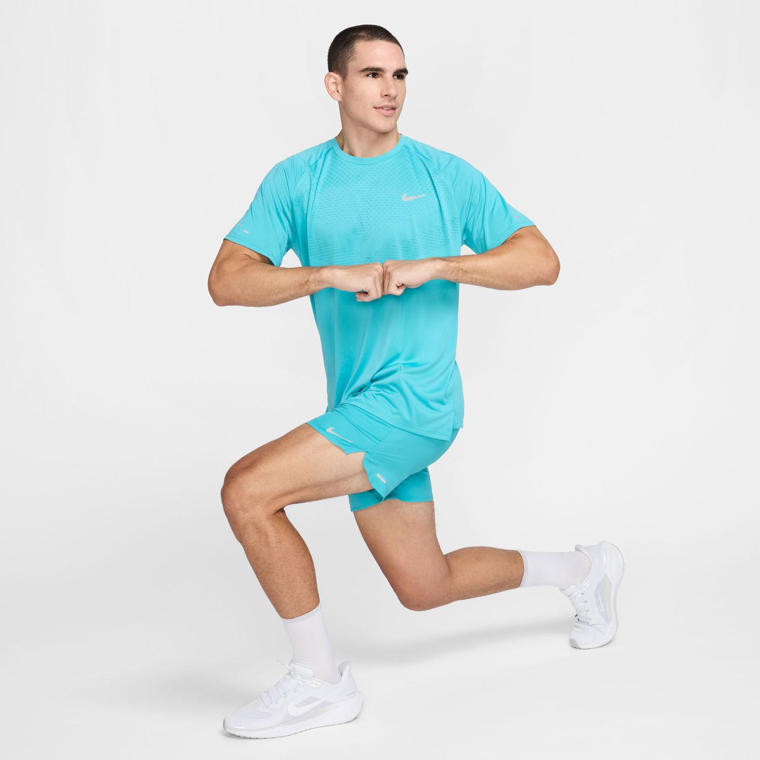 鵬翔プラシャツ　レアディアドラ Men's Nike Stride Short Sleeve - HV5203-657 – =PR= Run & Walk
