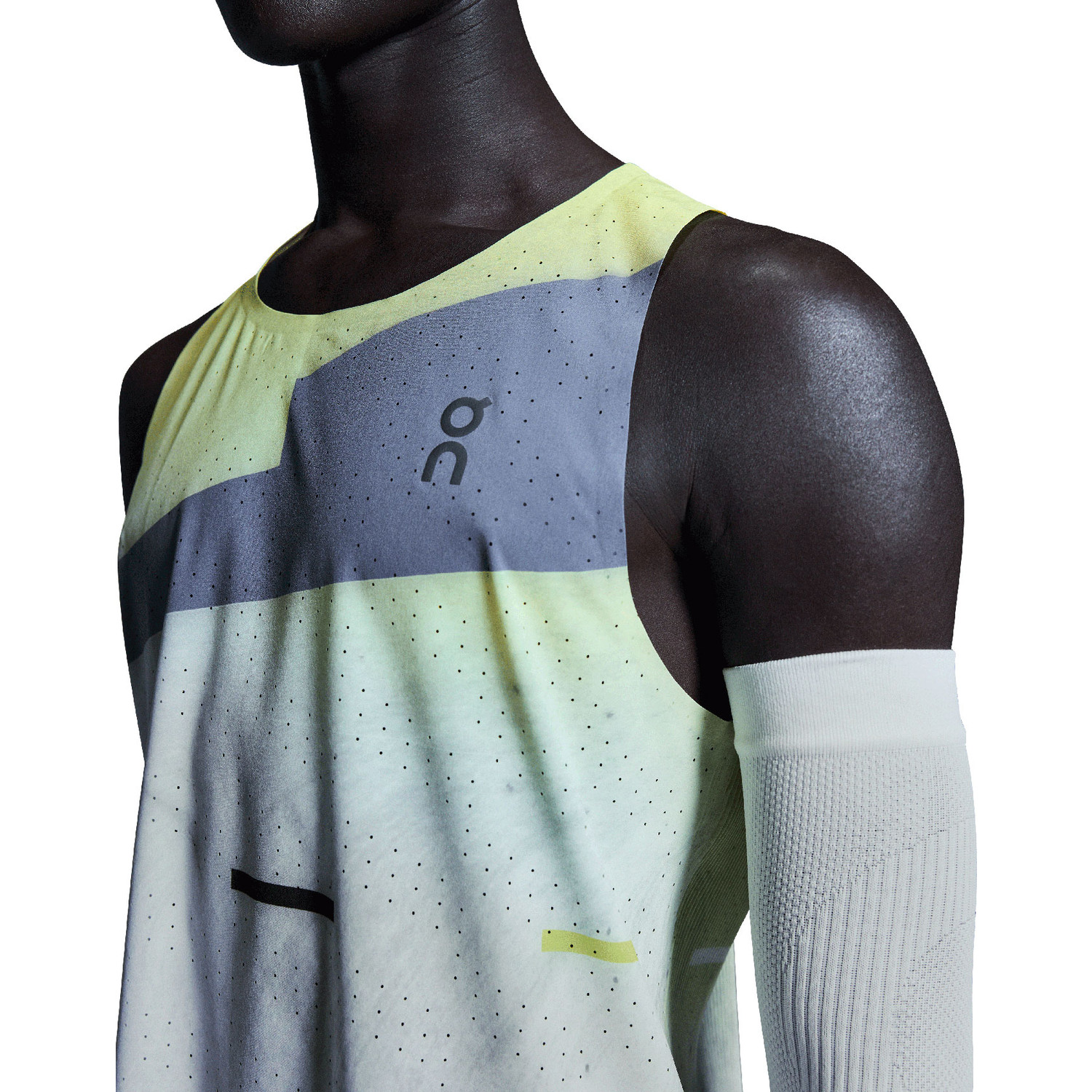 On Race Singlet Men - PassaSports.com