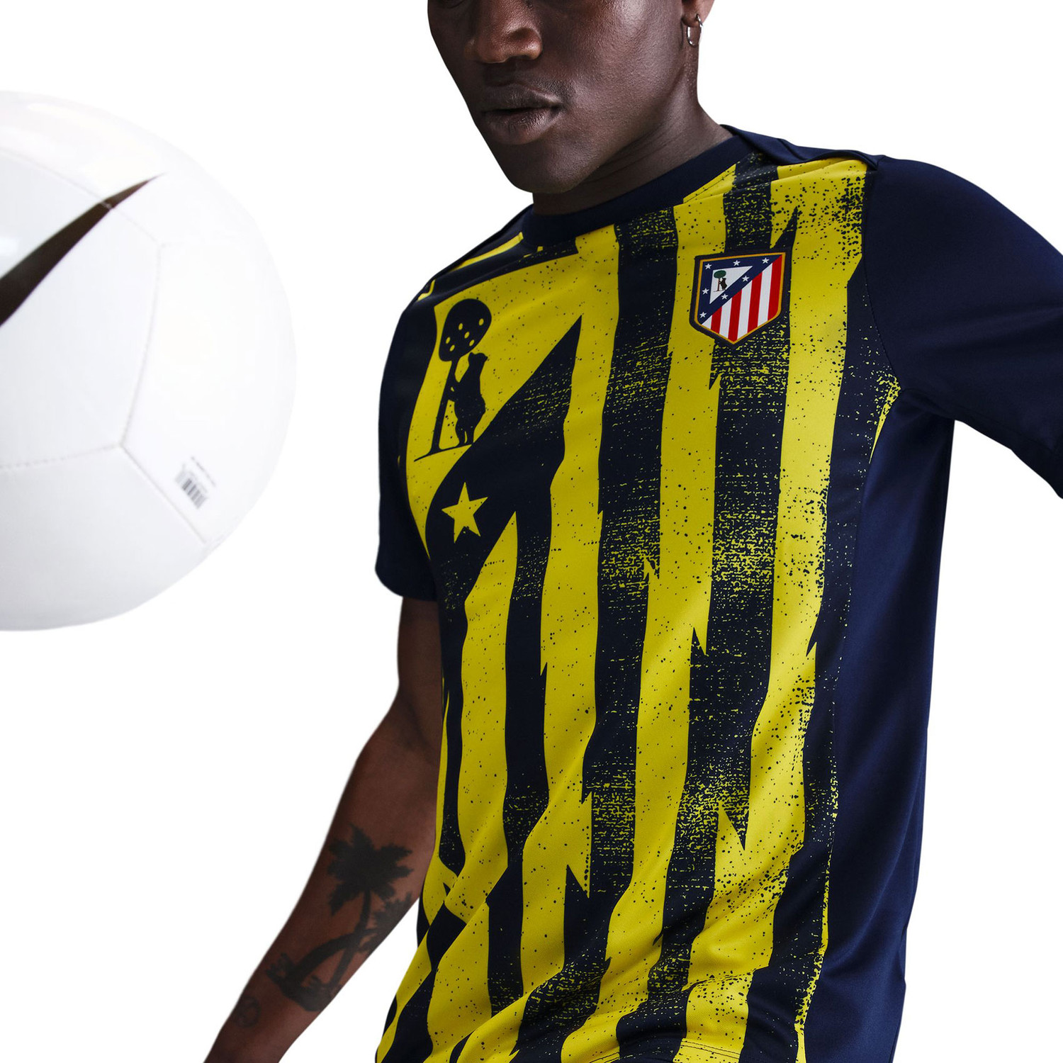 Nike Atletico Madrid Pre-Match Top 2025/2026 - PassaSports.com