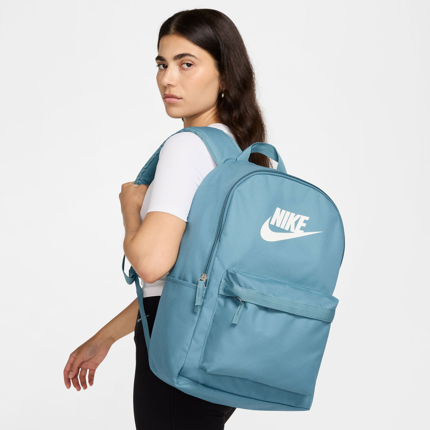 Nike Heritage Backpack - PassaSports.com Nike Heritage Backpack - PassaSports.com