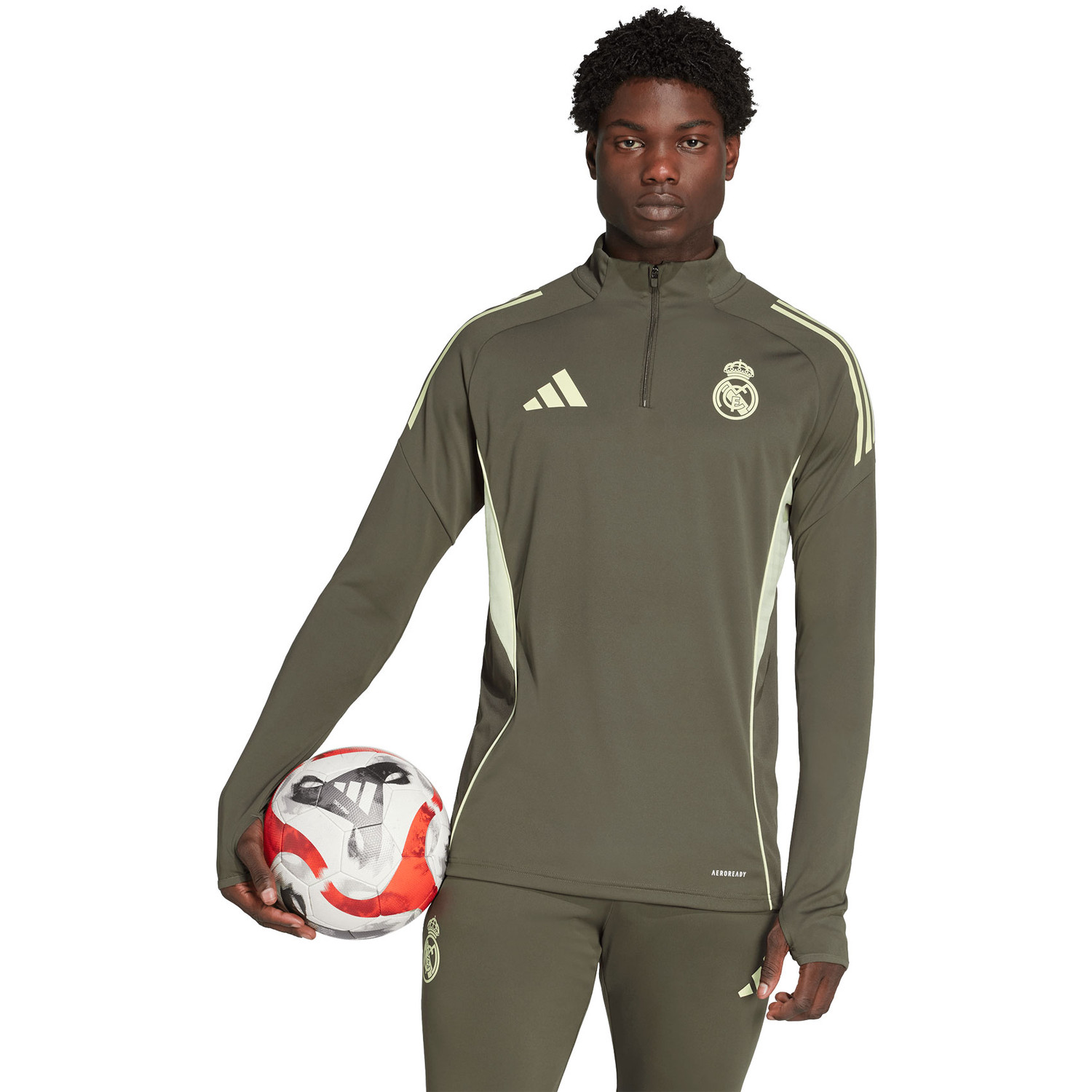 adidas Real Madrid ナイロントレーニング銀河系軍団 adidas Real Madrid Tracksuit - PassaSports.com