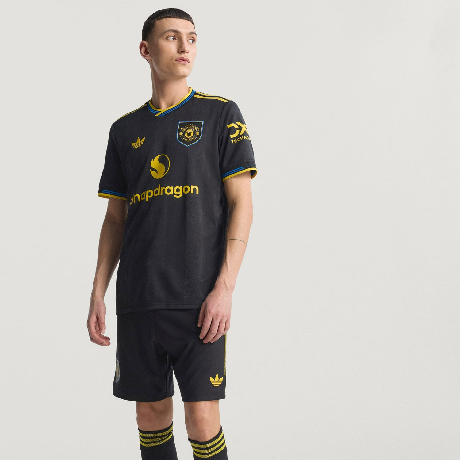 adidas Manchester United Authentic 3rd Shirt - PassaSports.com