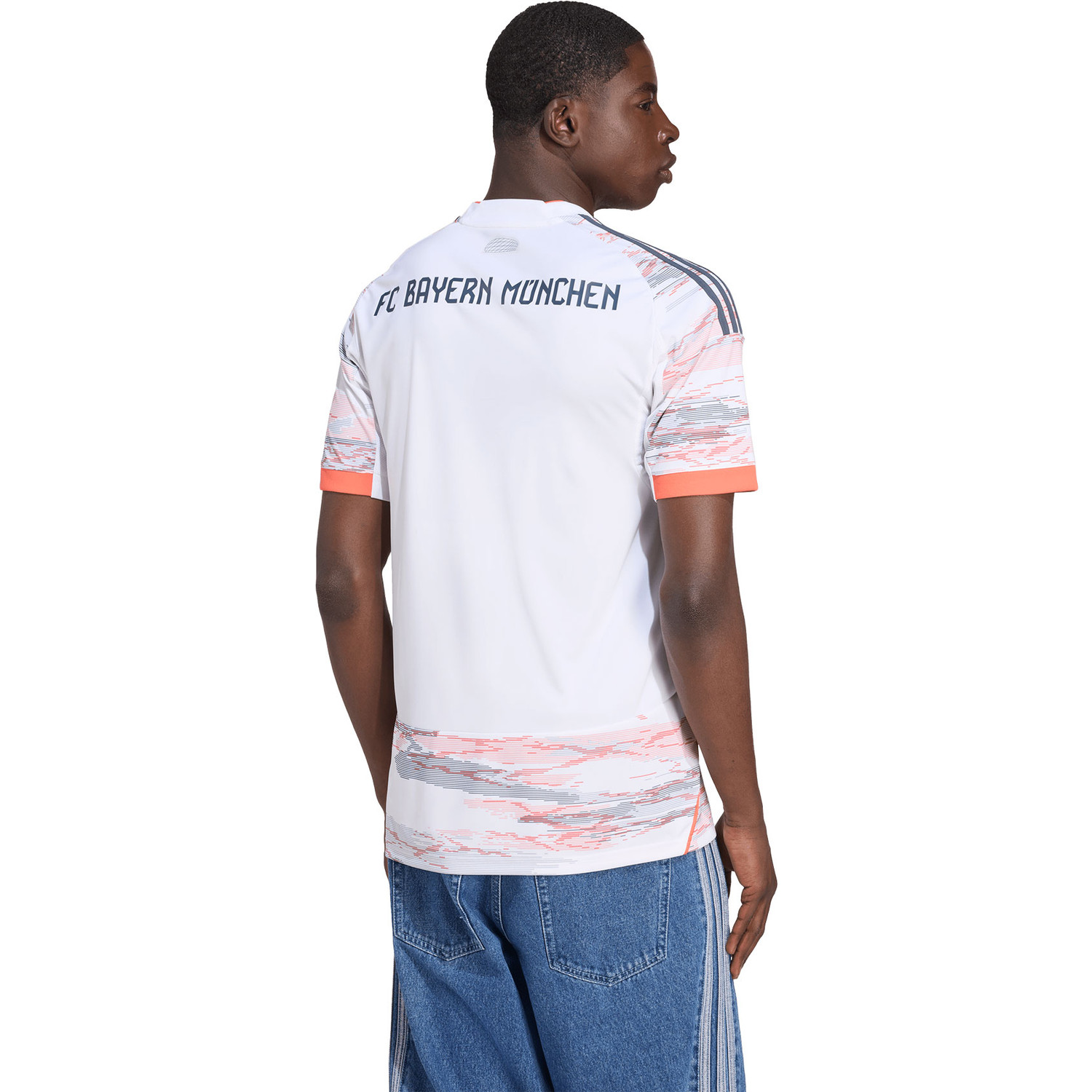 adidas Bayern Munich Away Shirt 2025/2026 - PassaSports.com