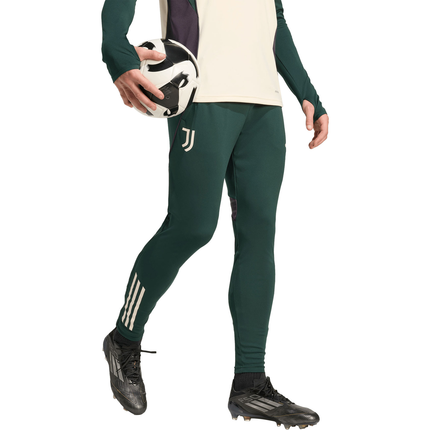 adidas Juventus Tracksuit - PassaSports.com