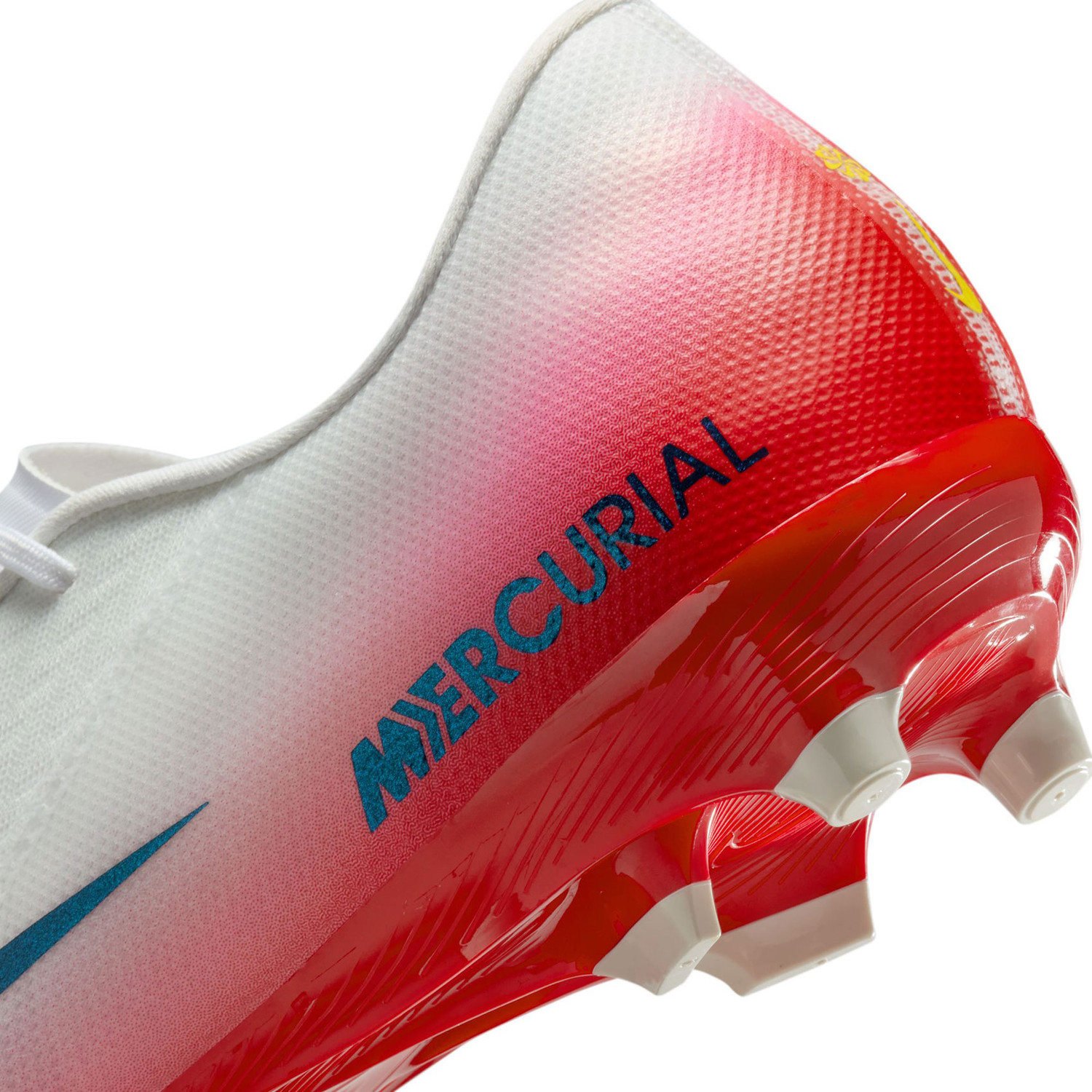 Nike Mercurial Zoom Vapor 16 LV8 Academy FG/MG - PassaSports.com