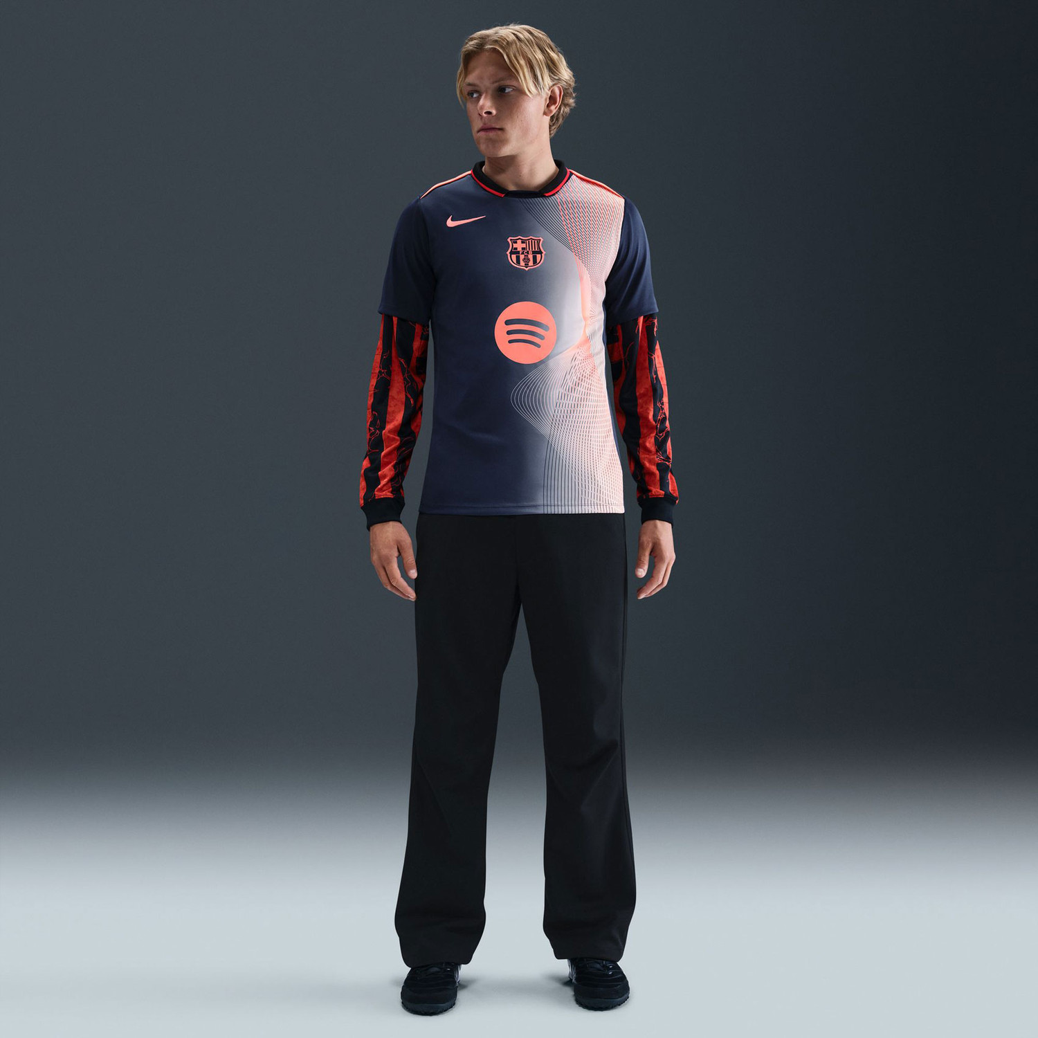 Nike FC Barcelona Pre-Match Top 2025/2026 - PassaSports.com