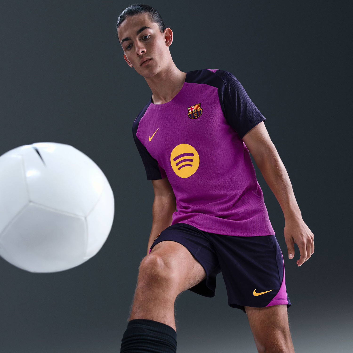 Nike FC Barcelona Elite Strike Top 2025/2026 - PassaSports.com